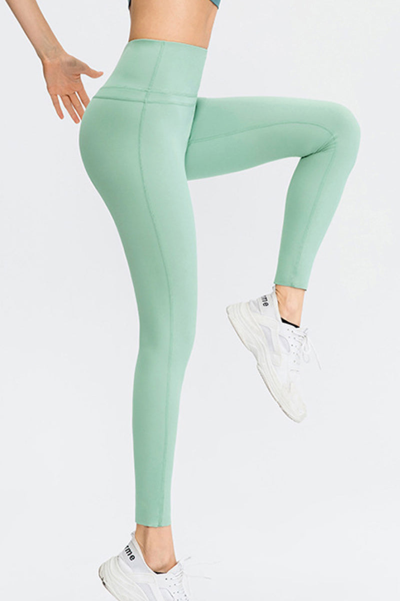 Exposed Seam High Waist Yoga Shorts – La Boutique Dacula