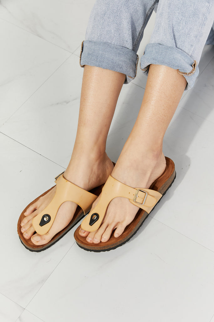 MMShoes T-Strap Flip-Flop Slide On Flat Cork Footbed Comfort