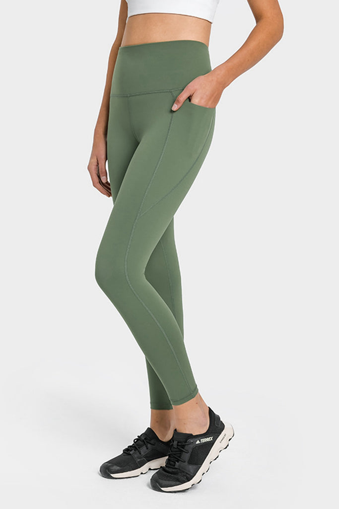 Lululemon sage green leggings w/pockets size 4